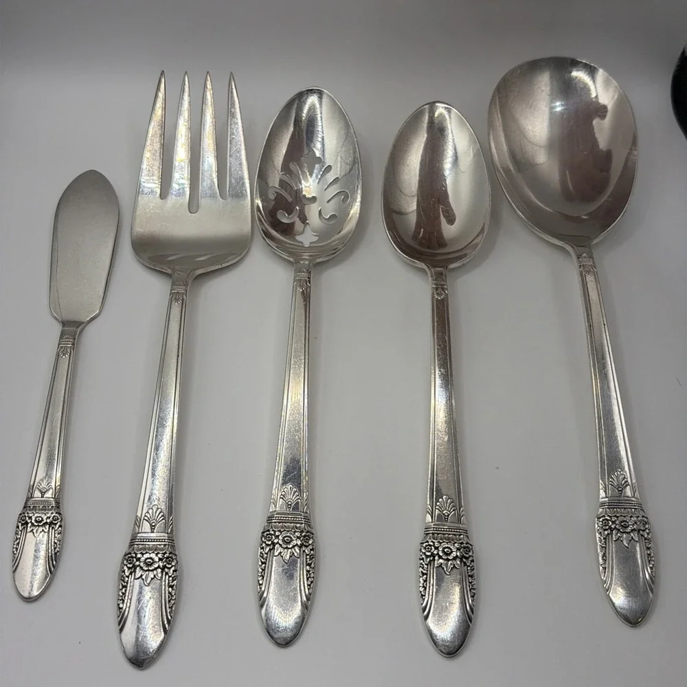 1847 Rogers Bros First Love 5 Serving Pieces Silverplate Spoons Fork Butter